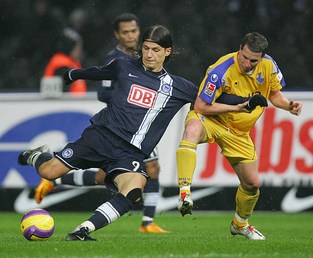 少主力锋线 少主力锋线