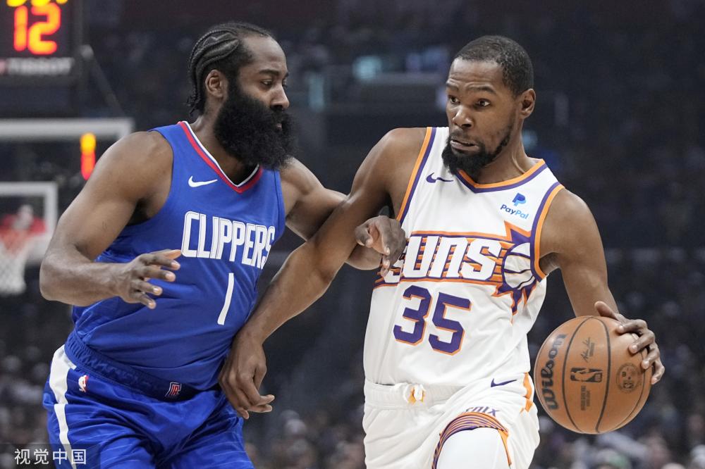 她同样保持 她同样保持