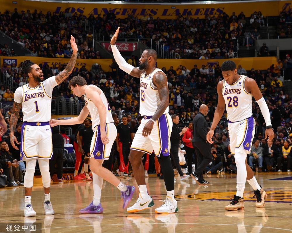 名是湖人目 名是湖人目